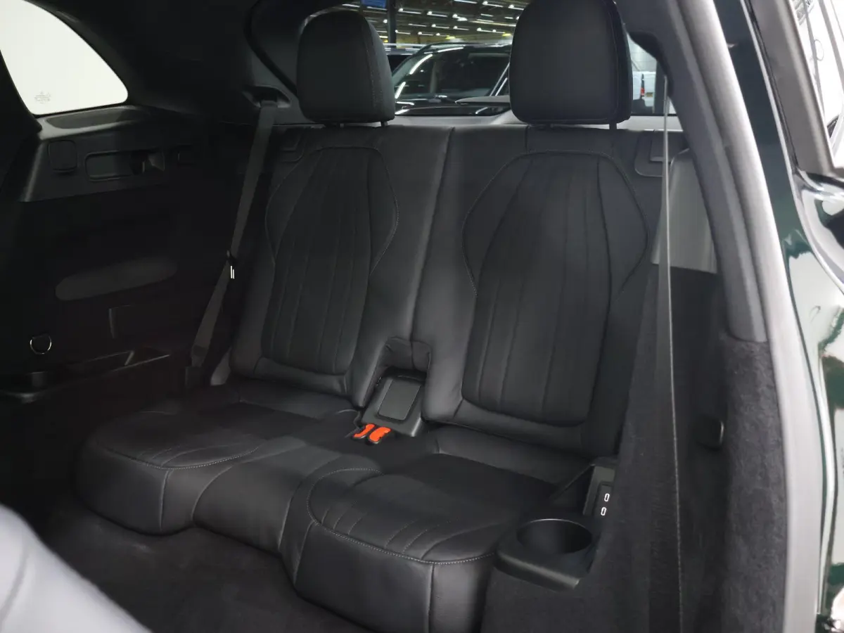 450+ AMG Line 108 kWh | Premium pakket | Rijassistentiepakket Plus | 360°-camera | Hyperscreen | Burmester® 3D | Augmented reality | Digital Light |
