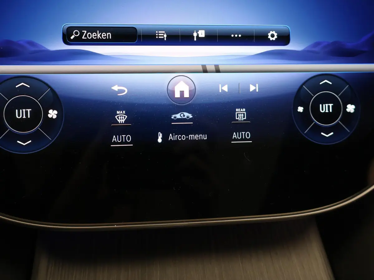 450+ AMG Line 108 kWh | Premium pakket | Rijassistentiepakket Plus | 360°-camera | Hyperscreen | Burmester® 3D | Augmented reality | Digital Light |