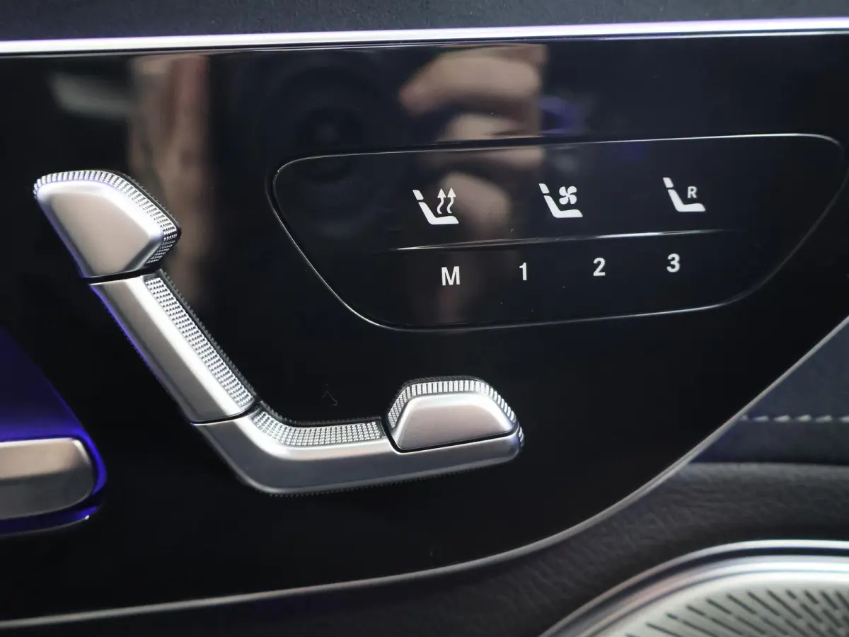 450+ AMG Line 108 kWh | Premium pakket | Rijassistentiepakket Plus | 360°-camera | Hyperscreen | Burmester® 3D | Augmented reality | Digital Light |
