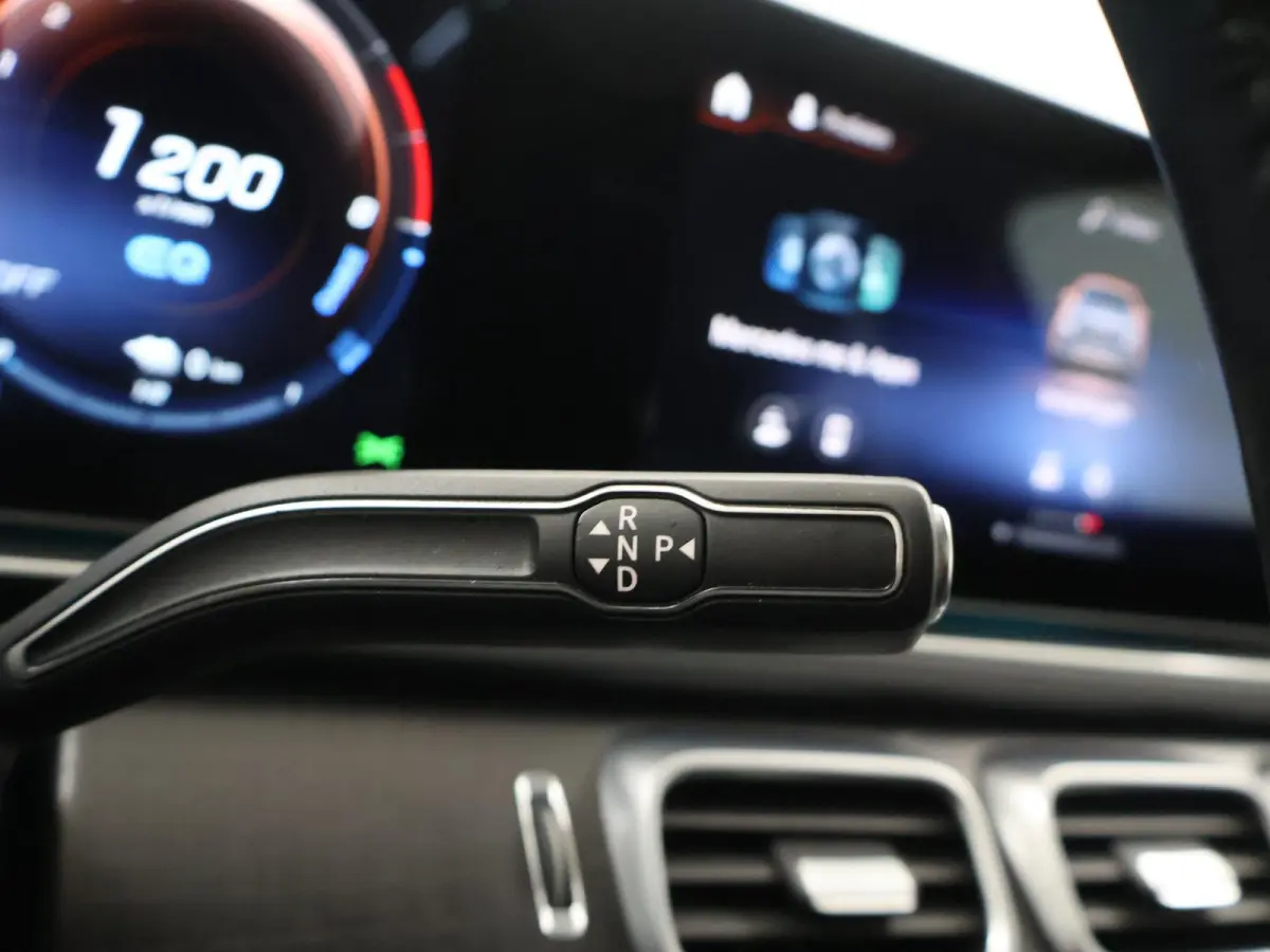 350 e 4MATIC Premium Plus | AMG | Trekhaak | Schuif/kanteldak | Luchtvering | Widescreen | Burmester | Memory |