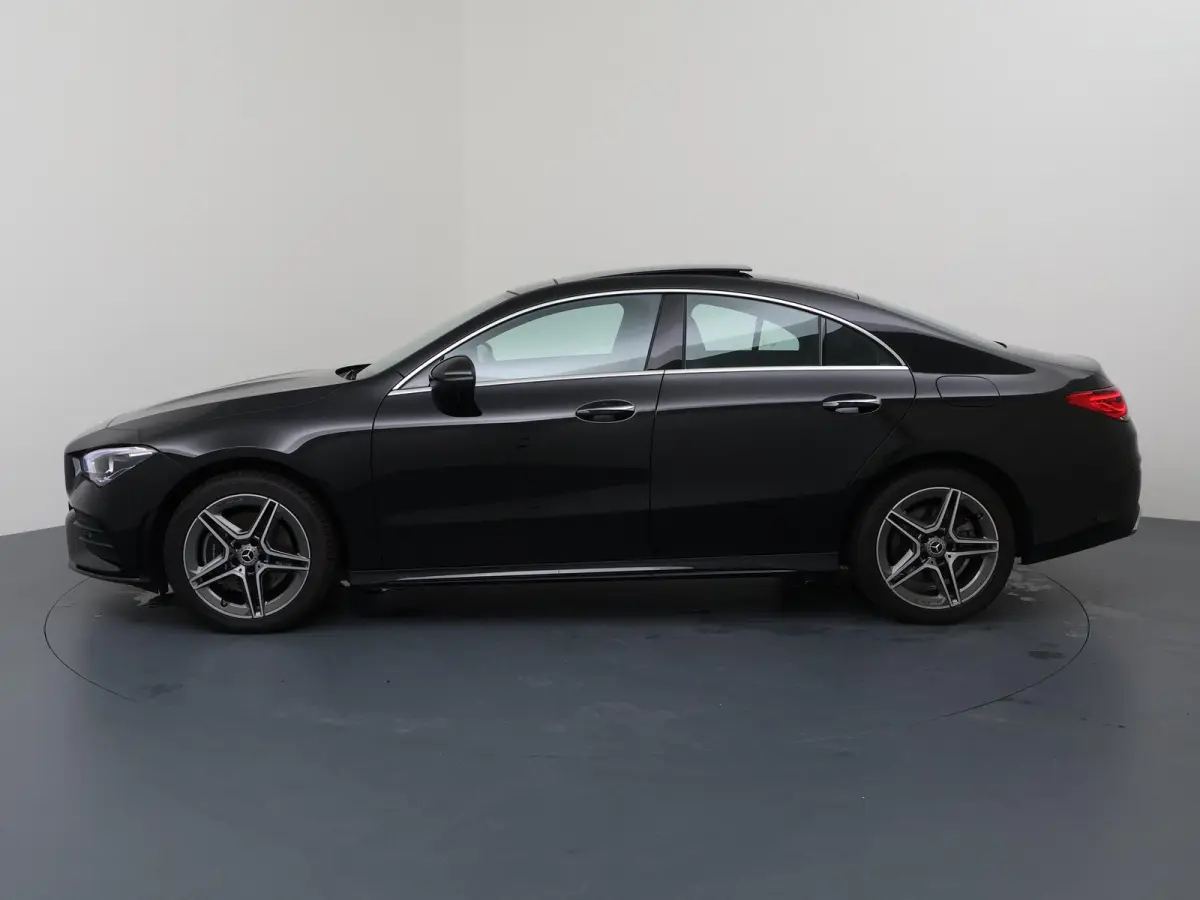 250 e AMG Line | Panoramadak | Widescreen | Stoelverwarming | Achteruitrijcamera |