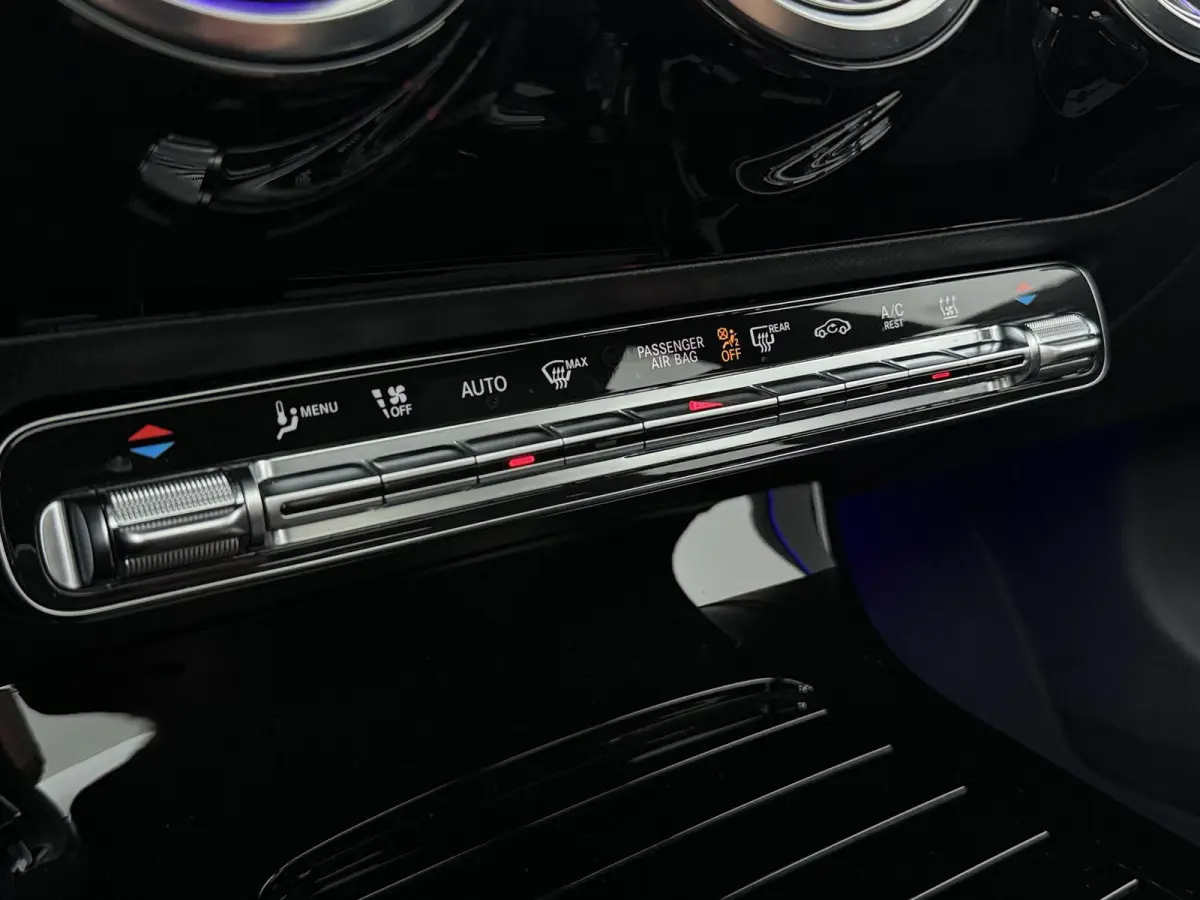 250 e AMG Line | Panoramadak | Widescreen | Stoelverwarming | Achteruitrijcamera |
