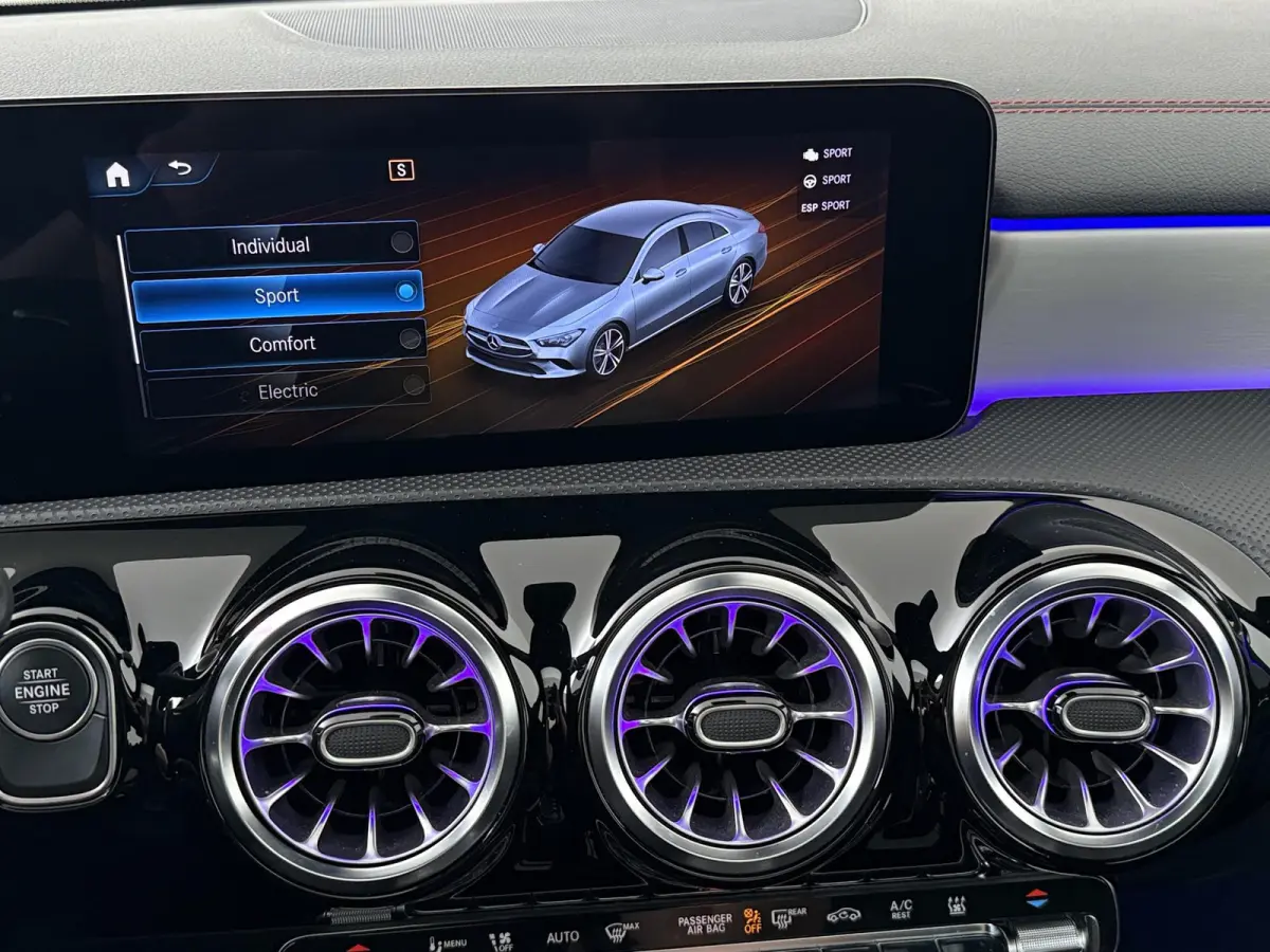 250 e AMG Line | Panoramadak | Widescreen | Stoelverwarming | Achteruitrijcamera |