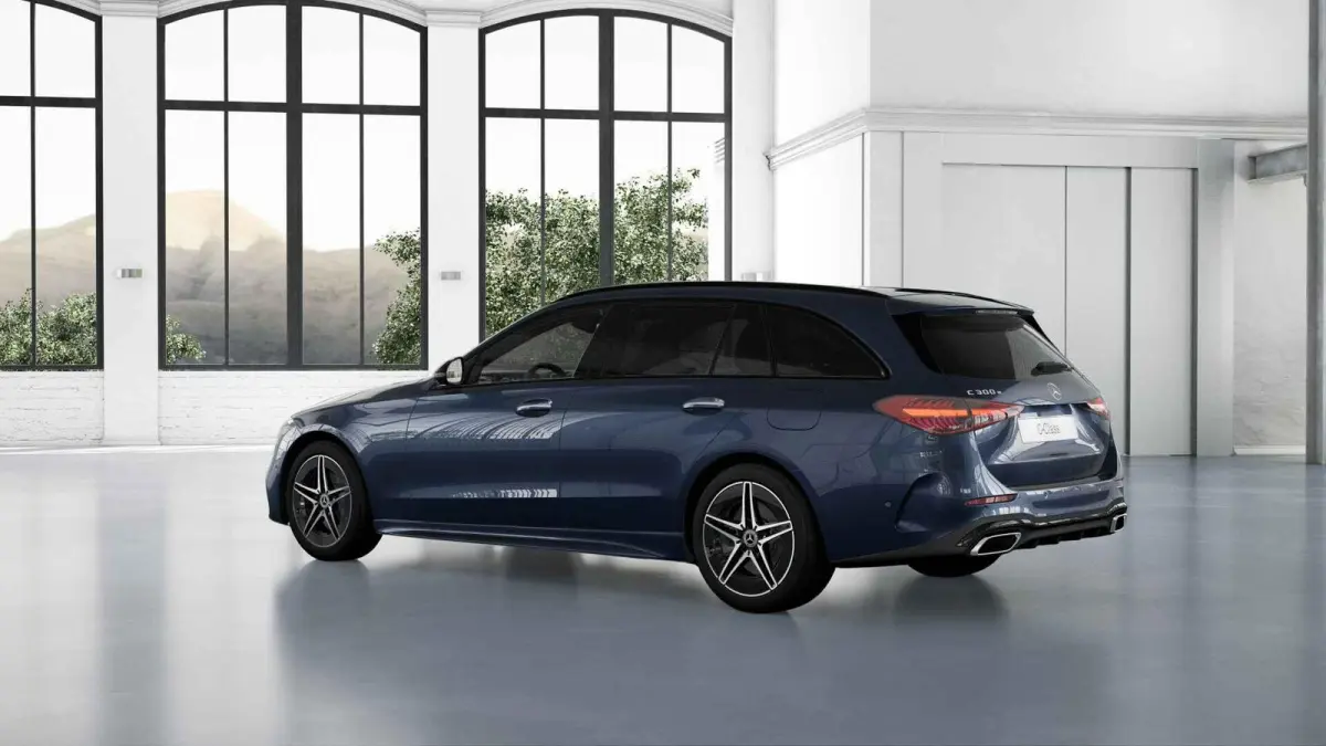300 e AMG Line | Panoramadak | Night pakket | Rij assistentiepakket | Head up display |