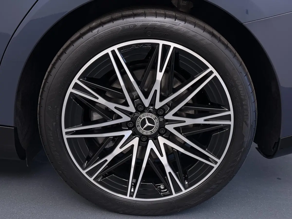 400 4MATIC Business Solution AMG 94 kWh
