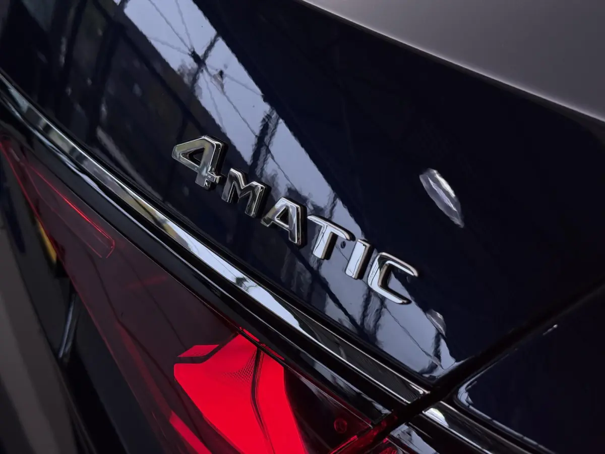 580 e 4MATIC Long | Executive stoelenpakket achter | Premium Plus pakket | AMG Line |