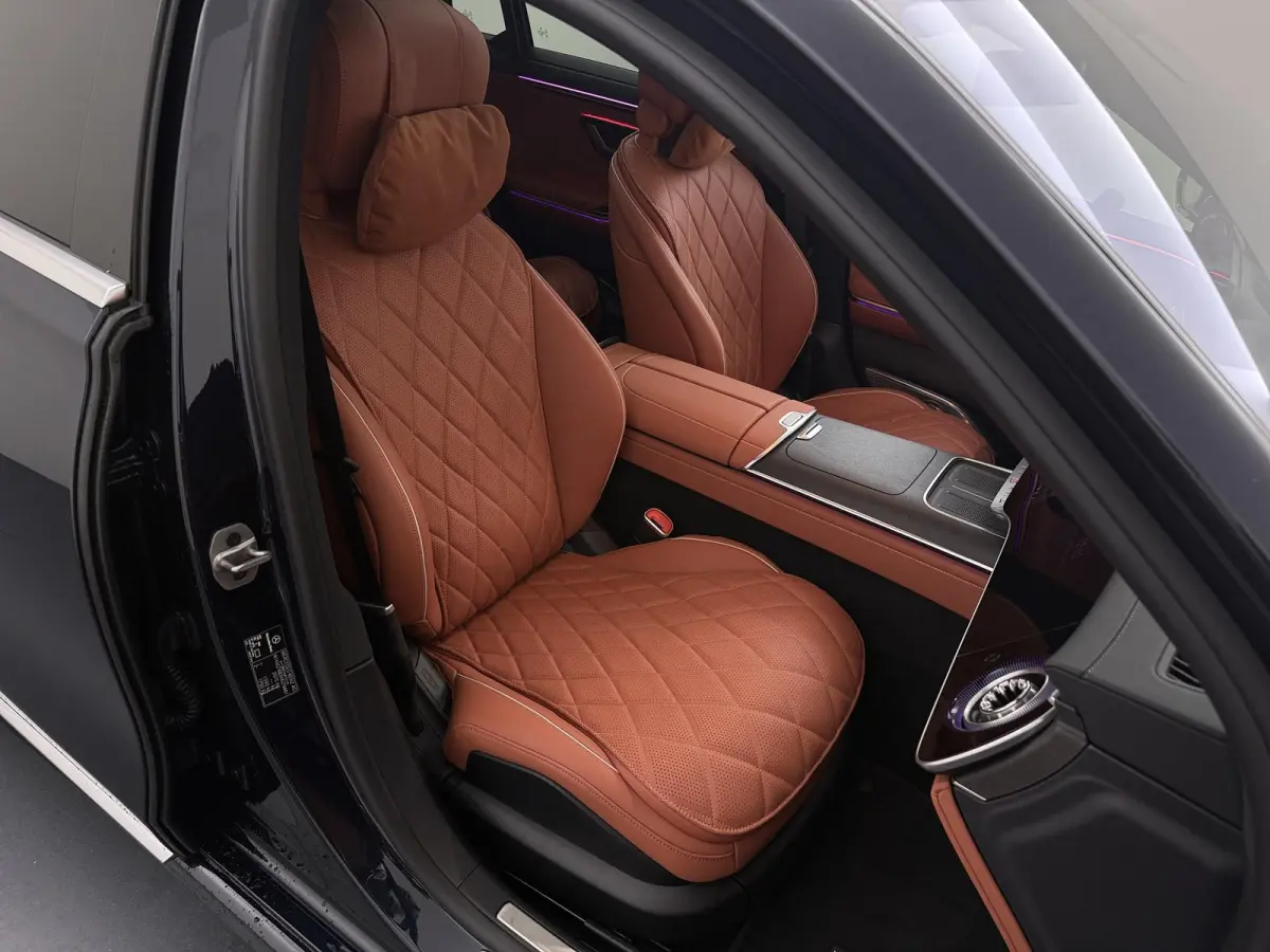 580 e 4MATIC Long | Executive stoelenpakket achter | Premium Plus pakket | AMG Line |