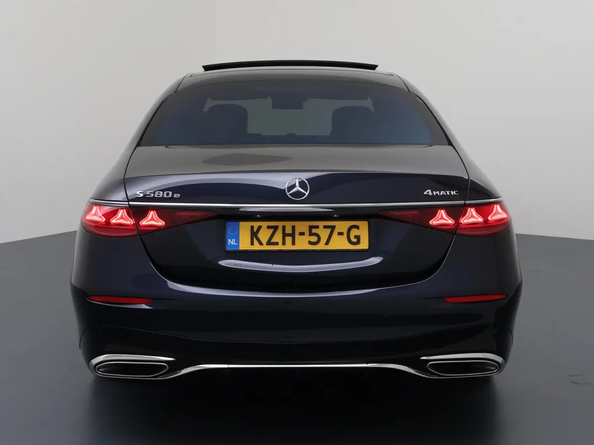 580 e 4MATIC Long | Executive stoelenpakket achter | Premium Plus pakket | AMG Line |