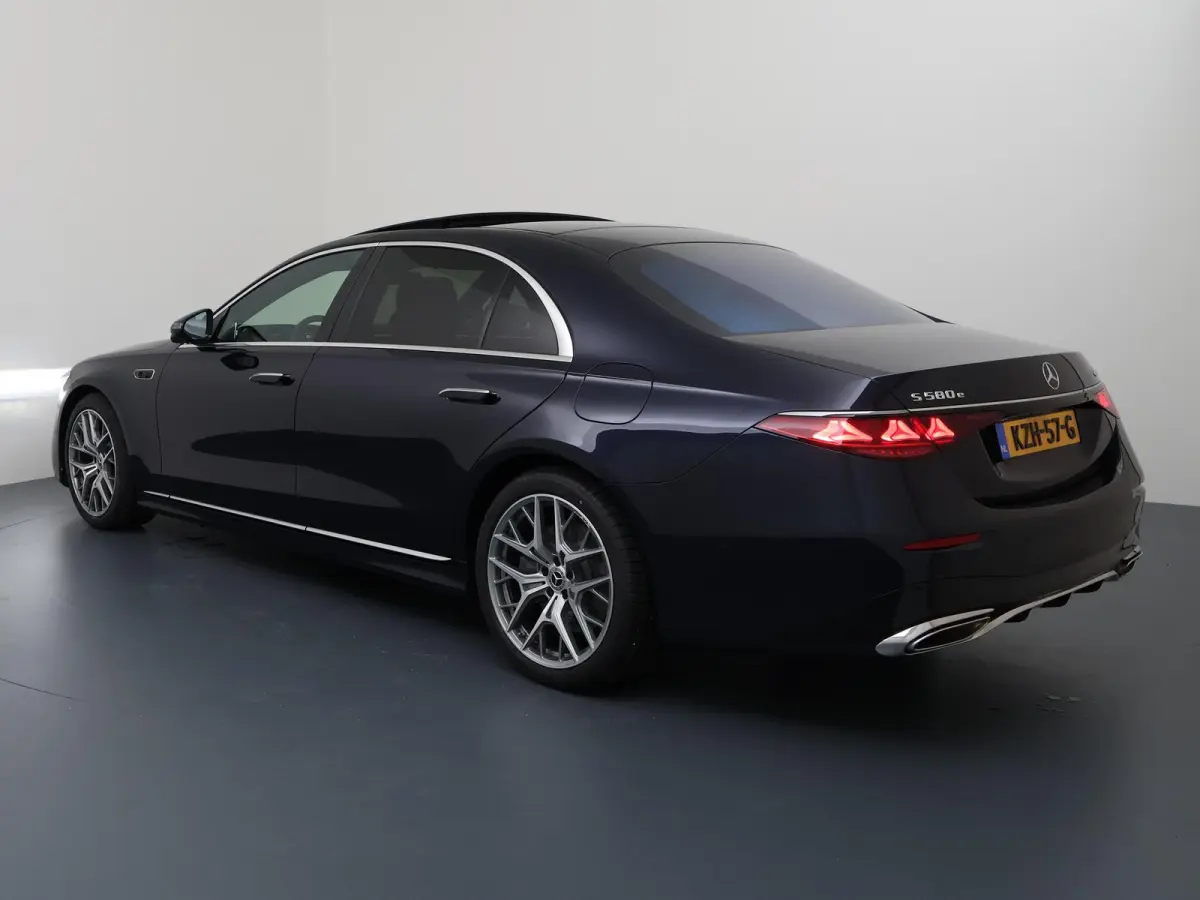 580 e 4MATIC Long | Executive stoelenpakket achter | Premium Plus pakket | AMG Line |