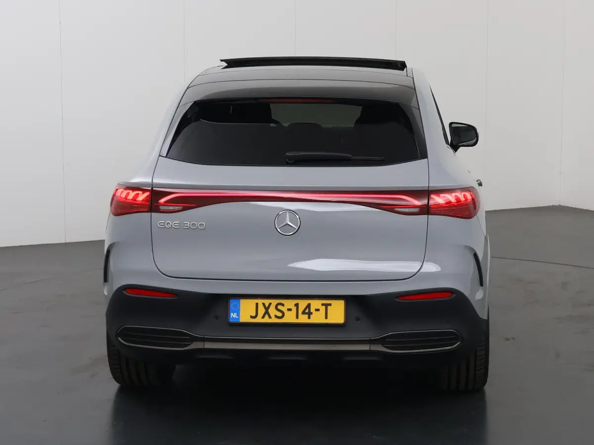 300 AMG Night | Luchtvering | Panoramadak | Rijassistentie pakket | Burmester | 360 camera |