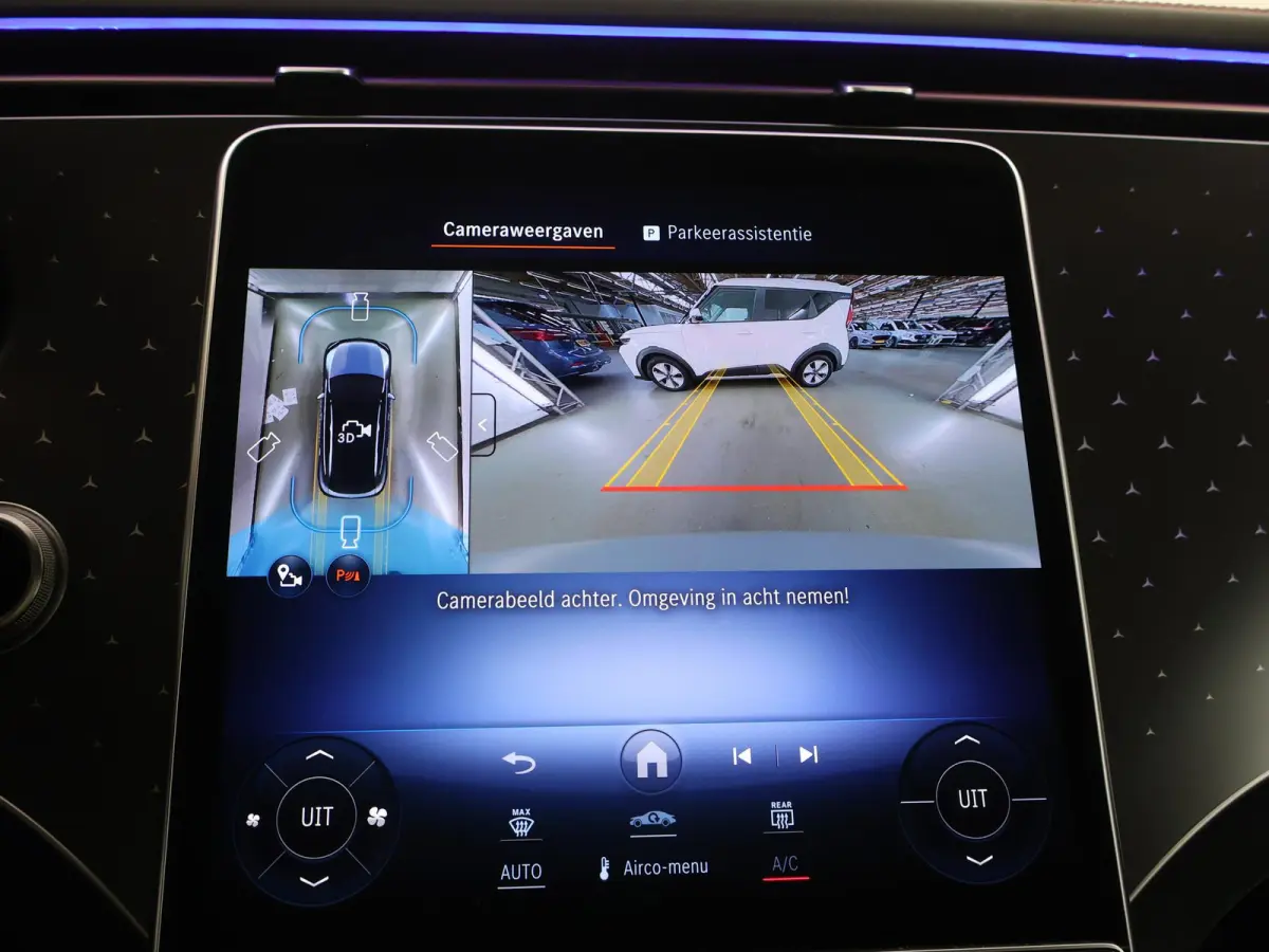 300 AMG Night | Luchtvering | Panoramadak | Rijassistentie pakket | Burmester | 360 camera |