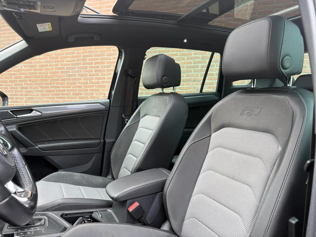 1.4 TSI ACT Highline 3x R-Line - Panorama