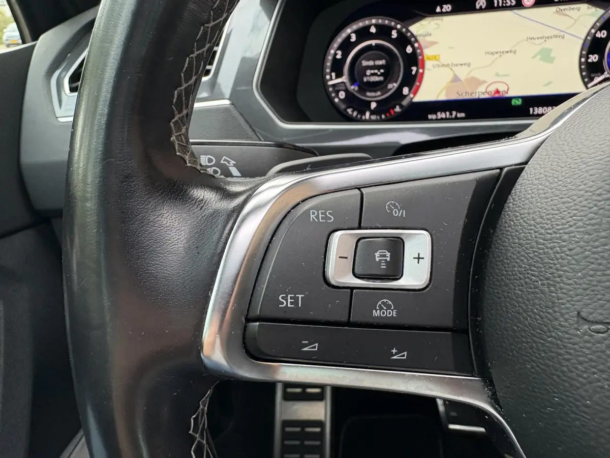 1.4 TSI ACT Highline 3x R-Line - Panorama