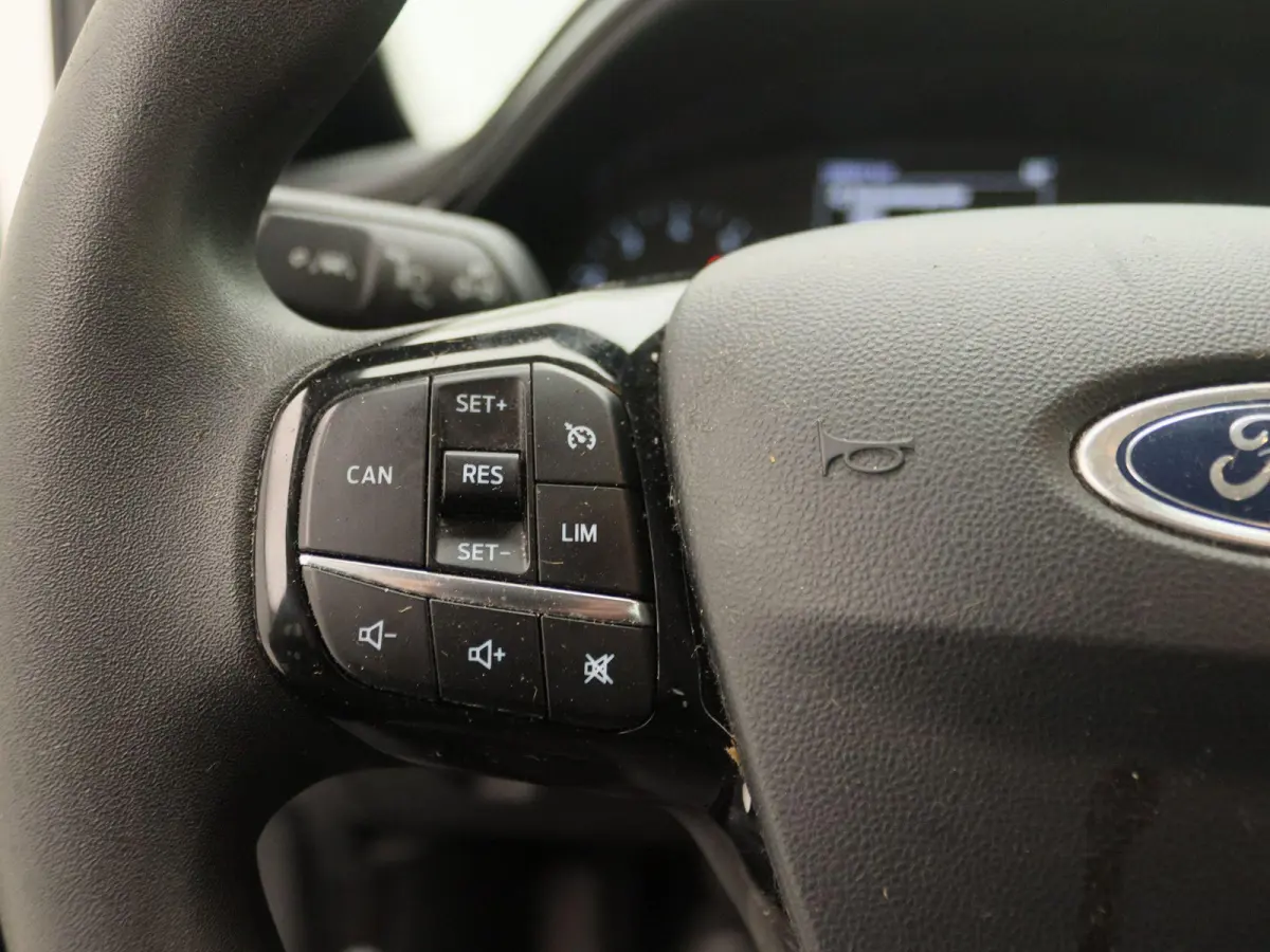 1.1 Trend | Cruise Control | Navigatie | Apple Carplay |