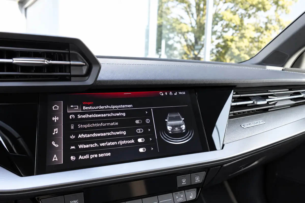 2.0 TFSI S3 quattro PANO MATRIX KEYLESS B&O'