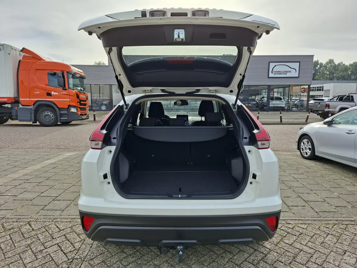 2.4 PHEV Intense 4WD SOH 100% Dealer Onderh. Fabrieksgar.tot 2030 Afn.Trekhaak Stoelverw. Carplay Cruise Control APK 10-2028 Rijklaar!
