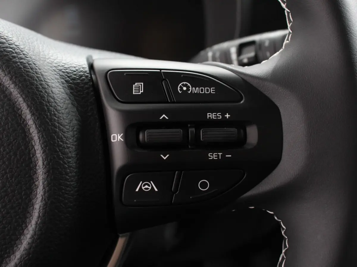 1.0 DPI DynamicLine Automaat | Navigatie | |Apple Carplay/Android auto | Airco | Camera | DAB |  Bluetooth