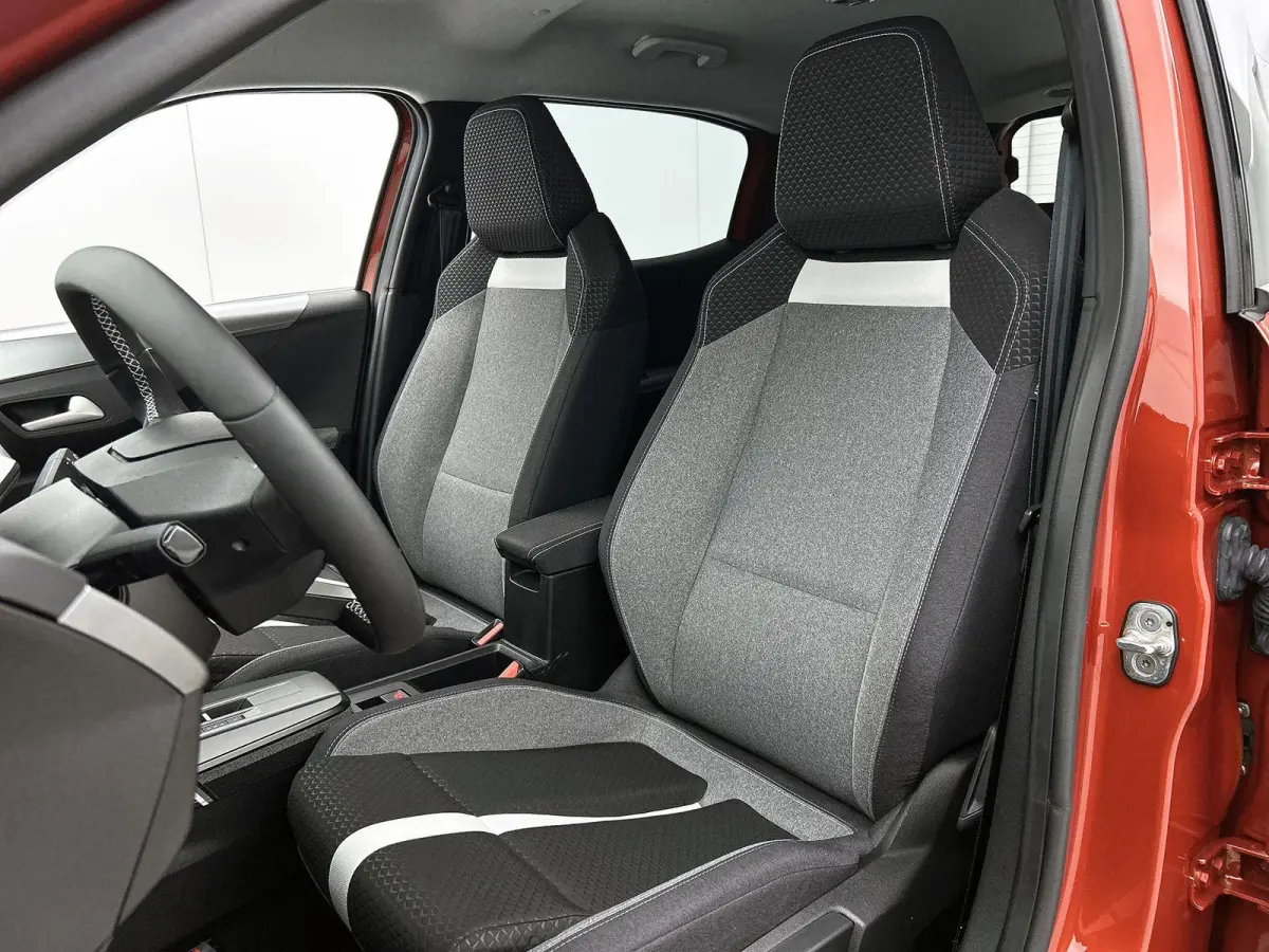1.2 Turbo Hybrid GS Automaat 145pk | Camera | Navigatie | Climate Control | Apple Carplay/Android Auto | Dodehoek detectie | Cruise Control | LMV 17''