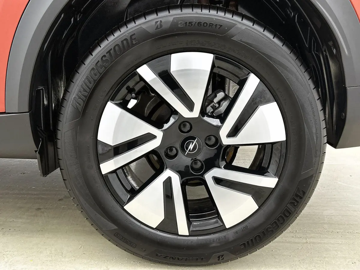 1.2 Turbo Hybrid GS Automaat 145pk | Camera | Navigatie | Climate Control | Apple Carplay/Android Auto | Dodehoek detectie | Cruise Control | LMV 17''