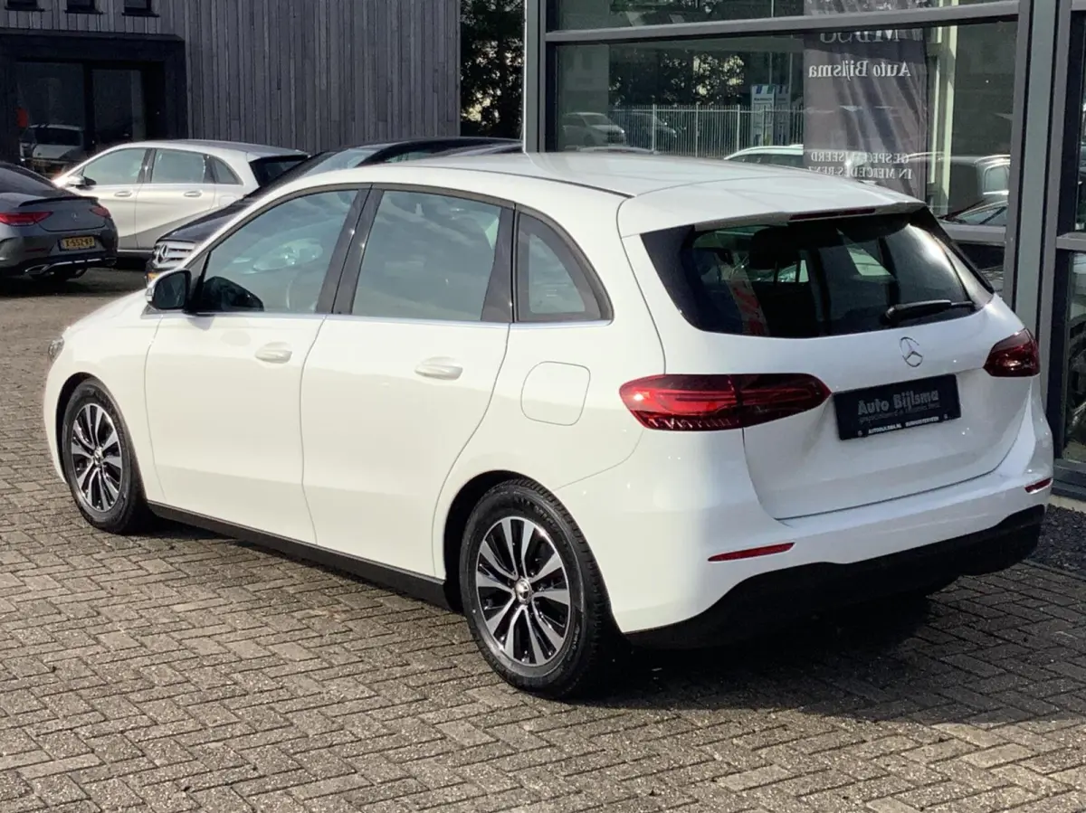 180 Star Edition, automaat, achteruitrijcamera, cruise, navi, led,