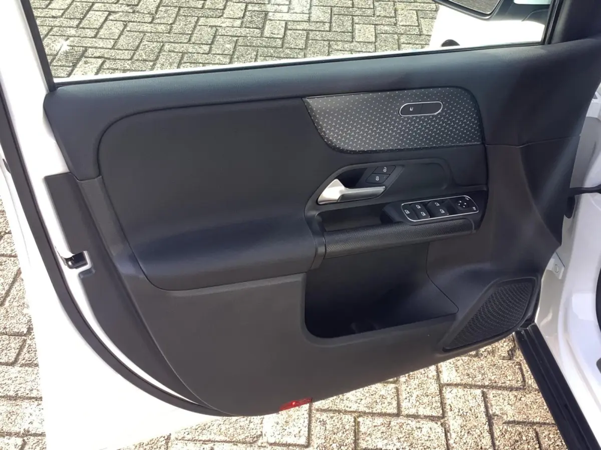 180 Star Edition, automaat, achteruitrijcamera, cruise, navi, led,