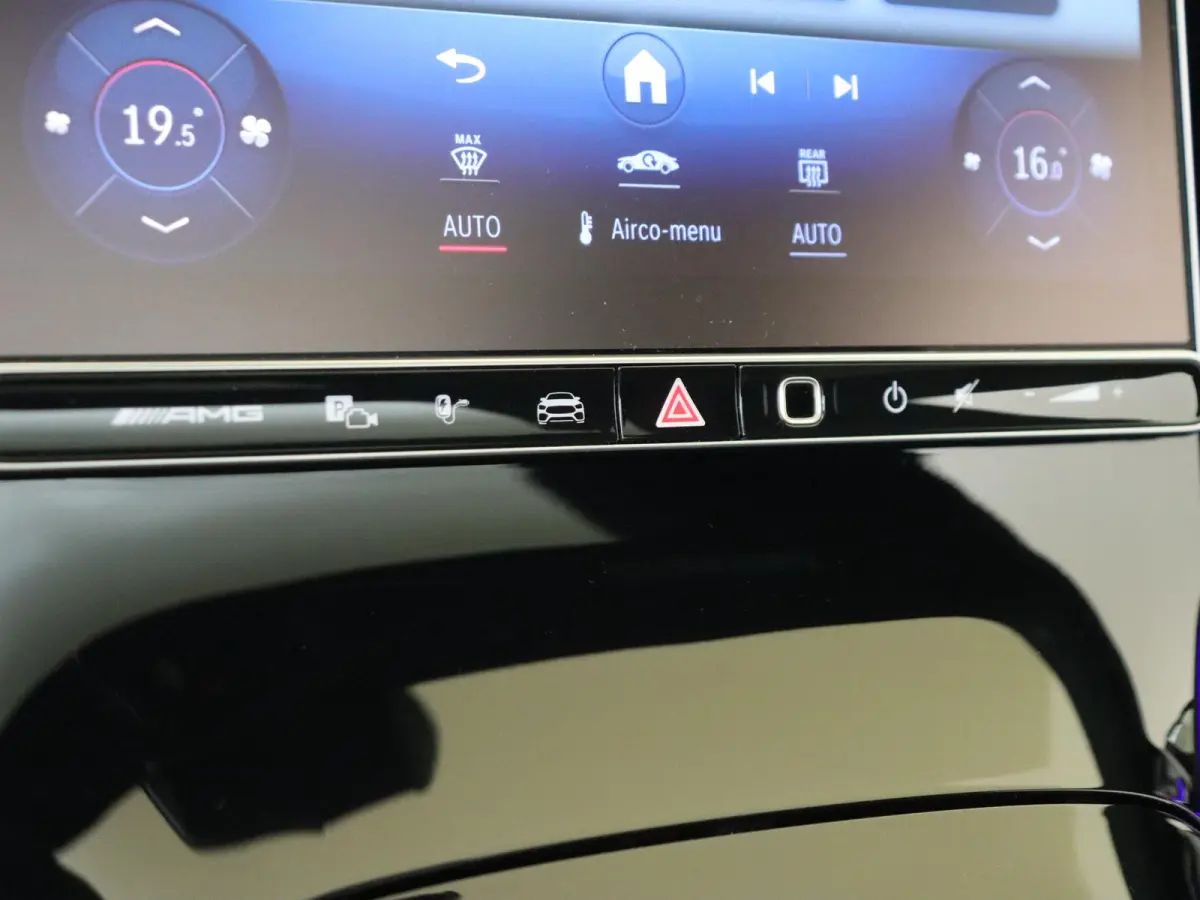 AMG 63 S E Performance / Panoramadak/ Carbon int+ext/ Burmester 4D/ Entertainment/ 21 inch/ Zéér compleet