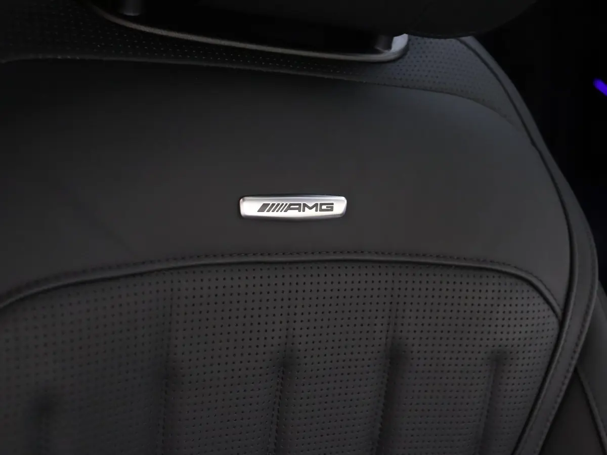 AMG 63 S E Performance / Panoramadak/ Carbon int+ext/ Burmester 4D/ Entertainment/ 21 inch/ Zéér compleet
