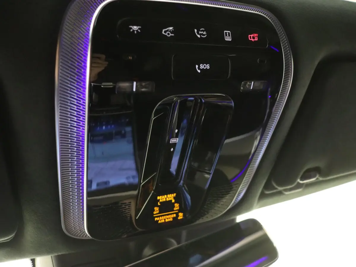 AMG 63 S E Performance / Panoramadak/ Carbon int+ext/ Burmester 4D/ Entertainment/ 21 inch/ Zéér compleet