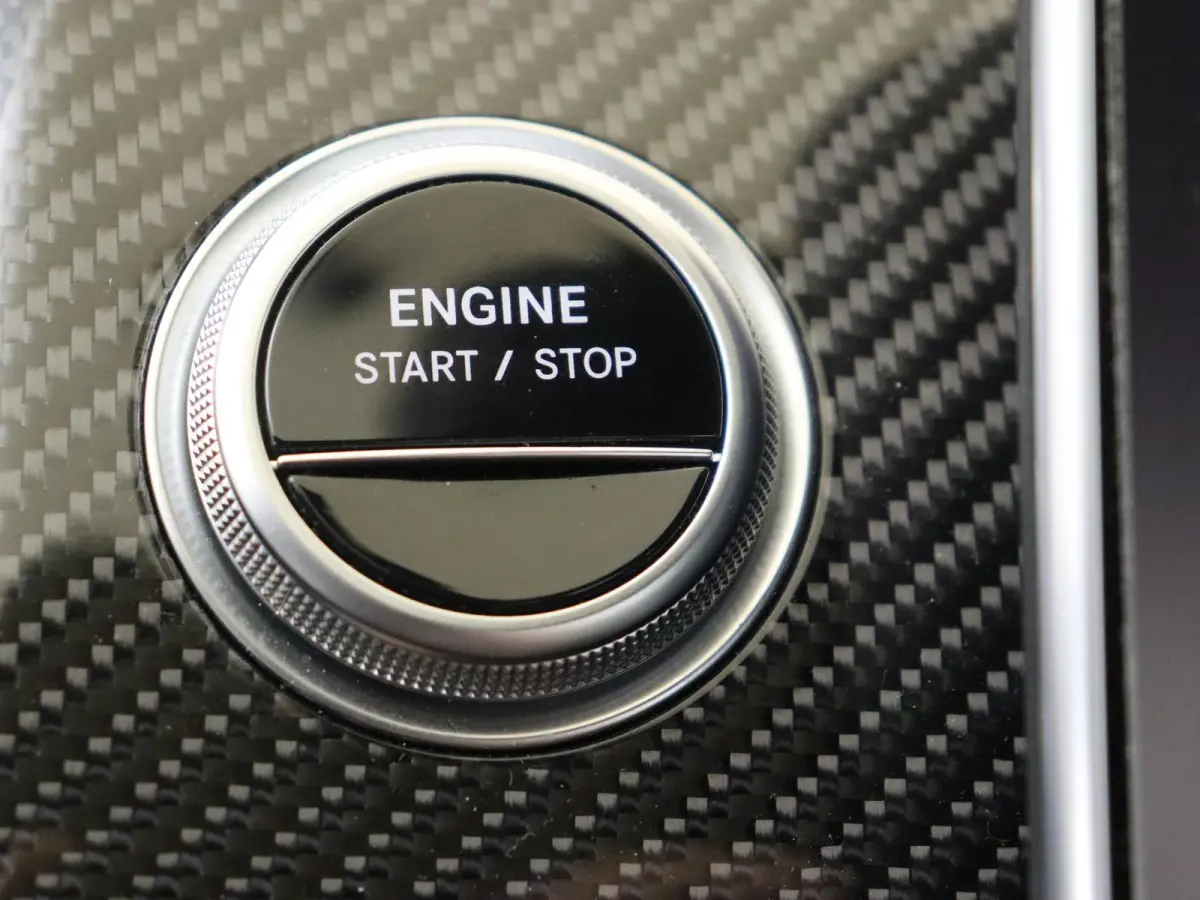 AMG 63 S E Performance / Panoramadak/ Carbon int+ext/ Burmester 4D/ Entertainment/ 21 inch/ Zéér compleet