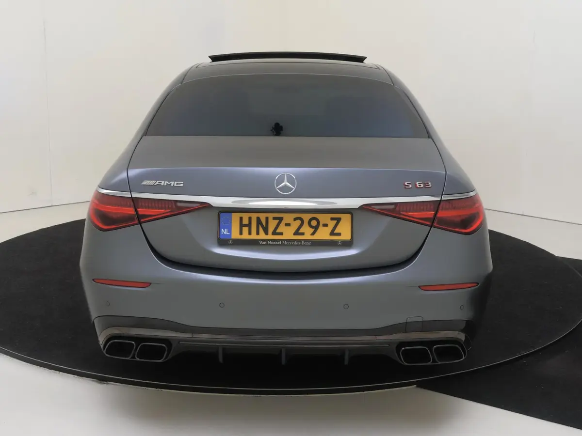AMG 63 S E Performance / Panoramadak/ Carbon int+ext/ Burmester 4D/ Entertainment/ 21 inch/ Zéér compleet