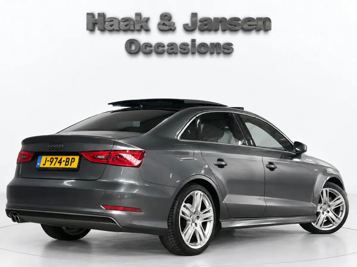 1.4 TFSI Ambiente Pro Line - Pano - ACC