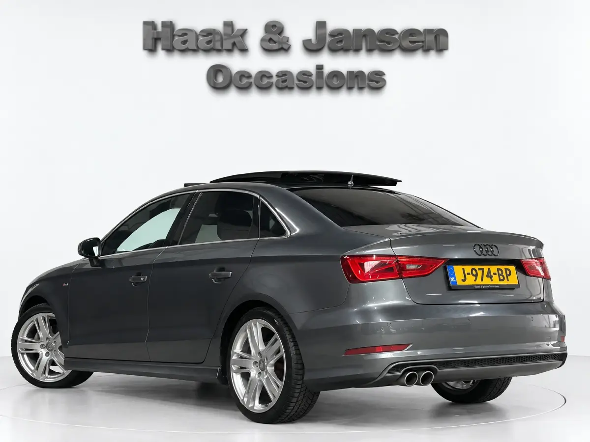 1.4 TFSI Ambiente Pro Line - Pano - ACC