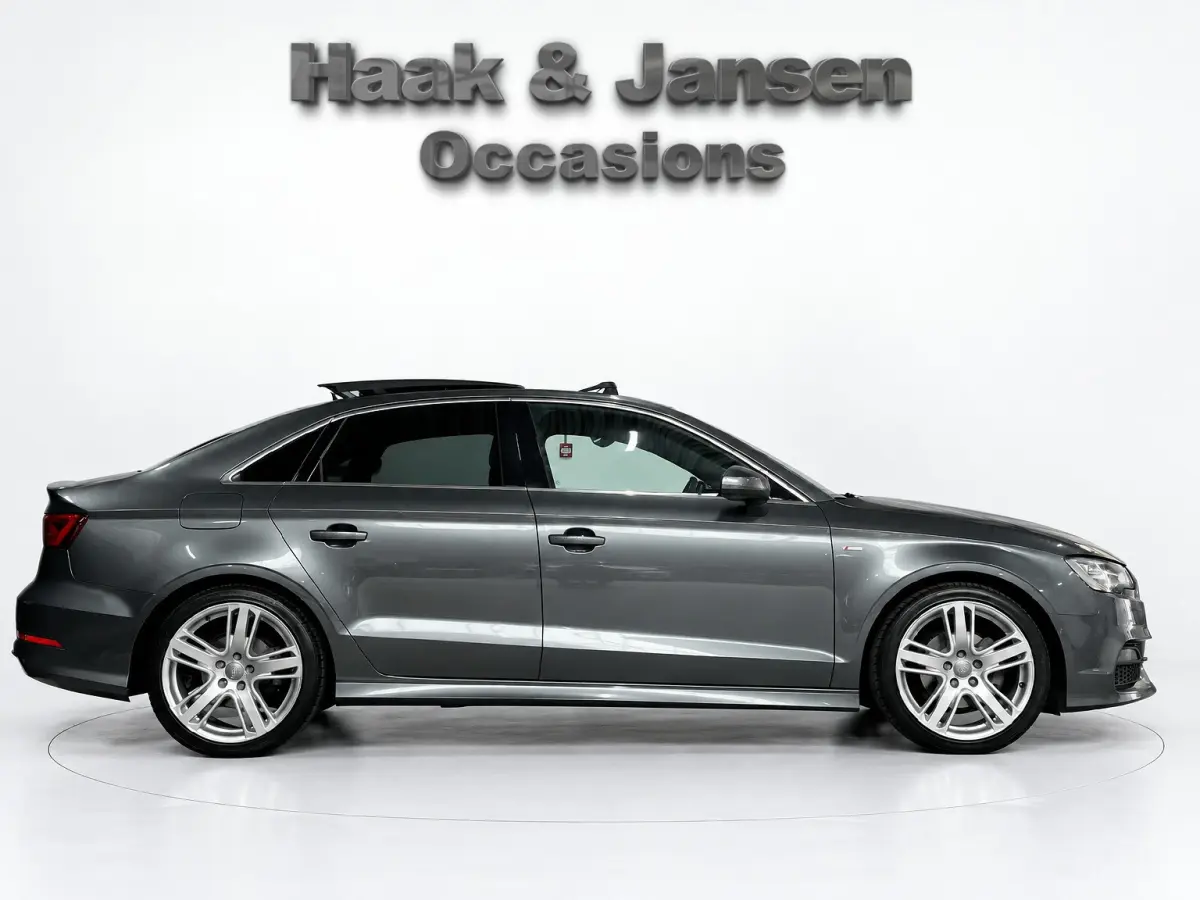 1.4 TFSI Ambiente Pro Line - Pano - ACC