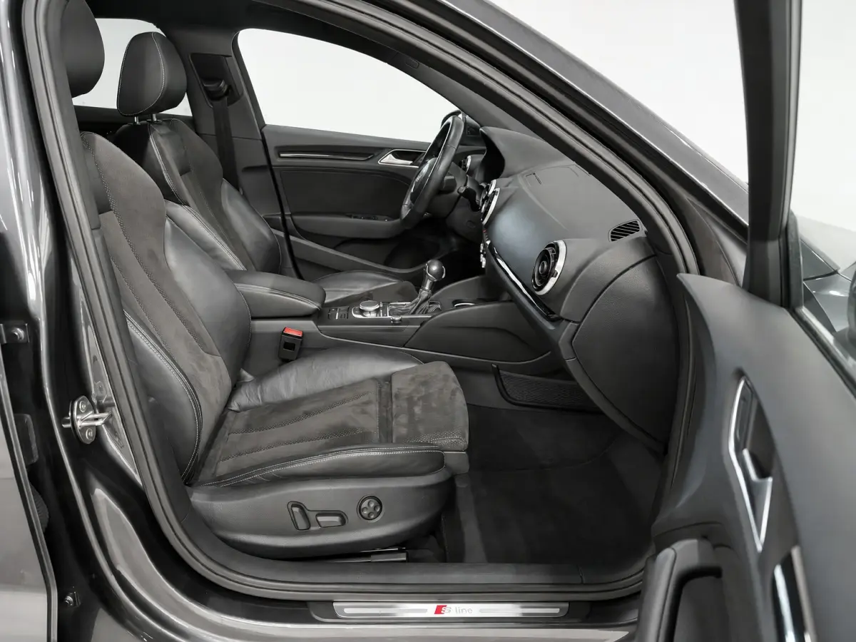 1.4 TFSI Ambiente Pro Line - Pano - ACC