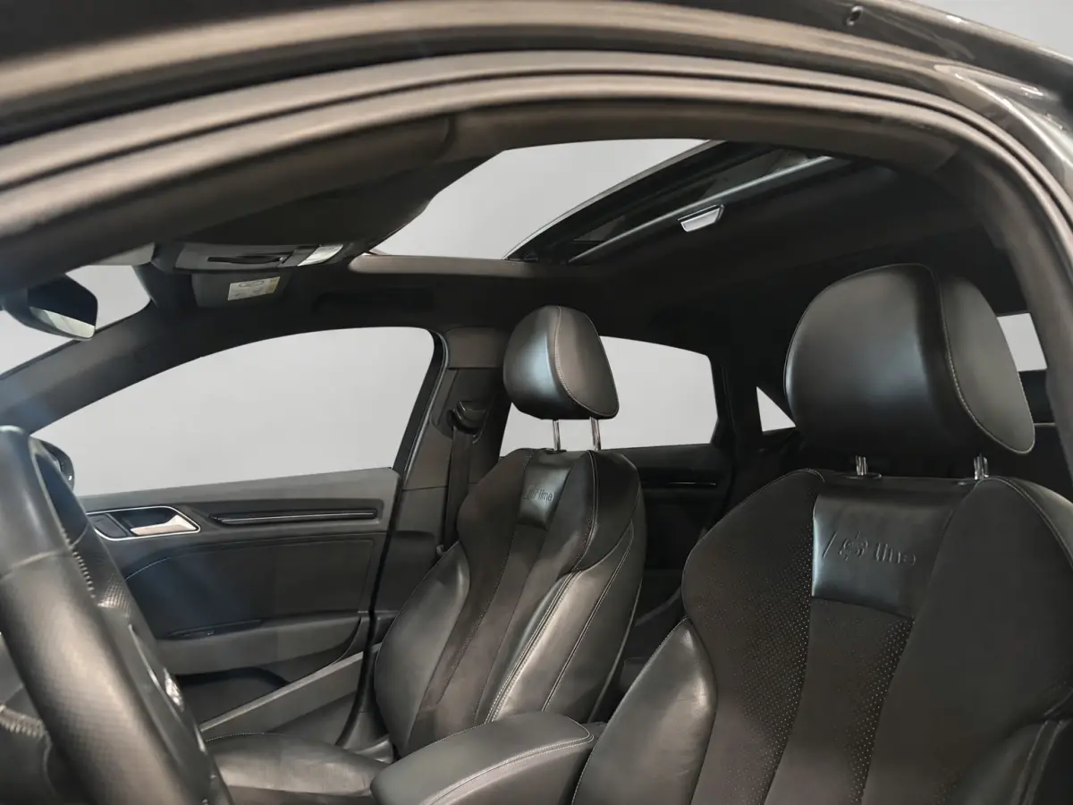 1.4 TFSI Ambiente Pro Line - Pano - ACC