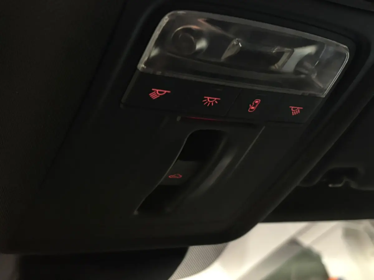 1.4 TFSI Ambiente Pro Line - Pano - ACC