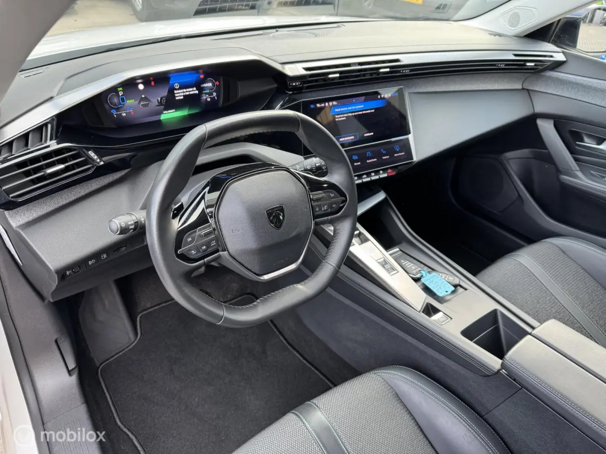 1.6 PLUG-IN HYBRID 180 PK ALLURE PACK PHEV | ACC | Camera | Keyless