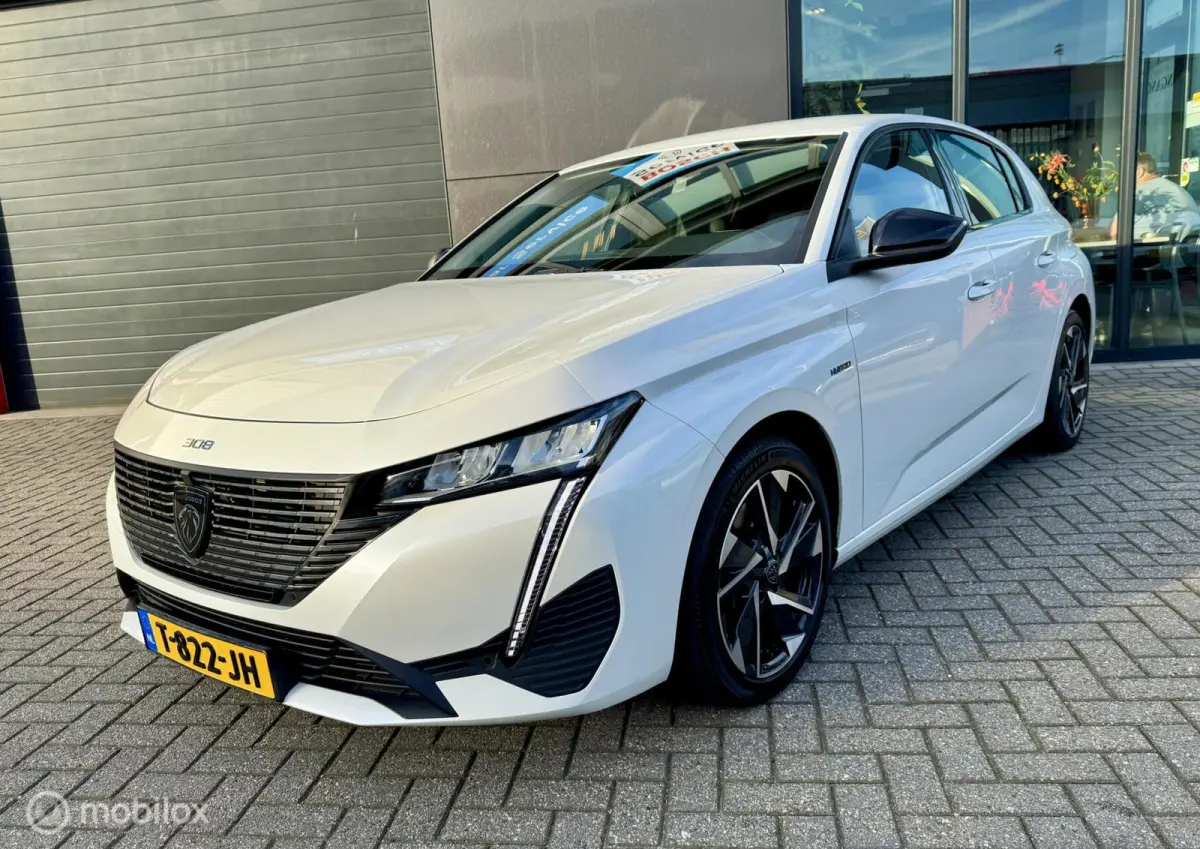 1.6 PLUG-IN HYBRID 180 PK ALLURE PACK PHEV | ACC | Camera | Keyless