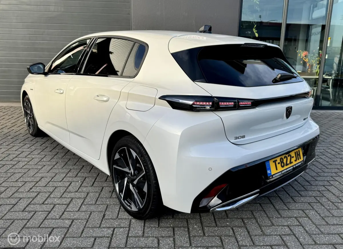 1.6 PLUG-IN HYBRID 180 PK ALLURE PACK PHEV | ACC | Camera | Keyless