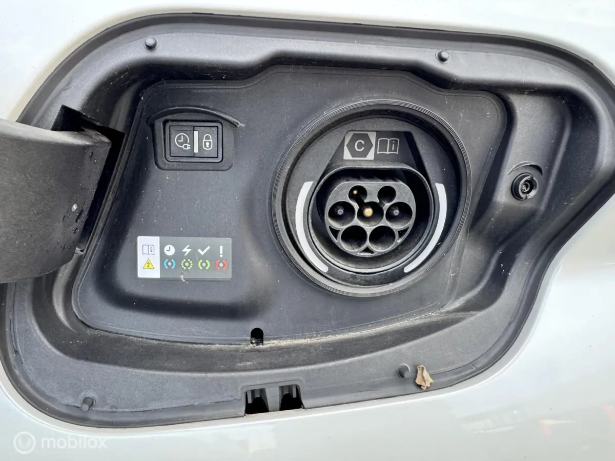 1.6 PLUG-IN HYBRID 180 PK ALLURE PACK PHEV | ACC | Camera | Keyless