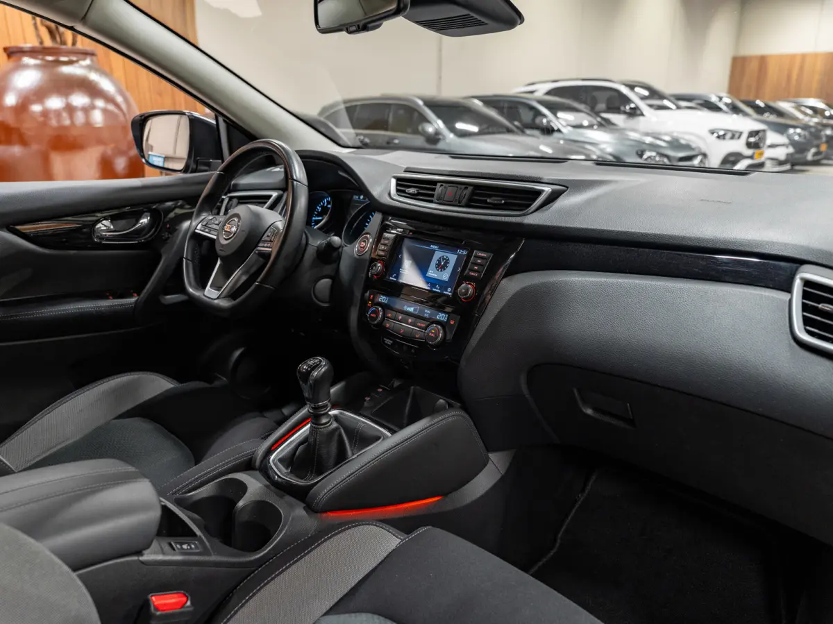 1.3 MHEV N-Connecta, Navi, Cruise, Clima, 360 Cam, Trekhaak, Private Glas, PDC, Volledig Onderhoud