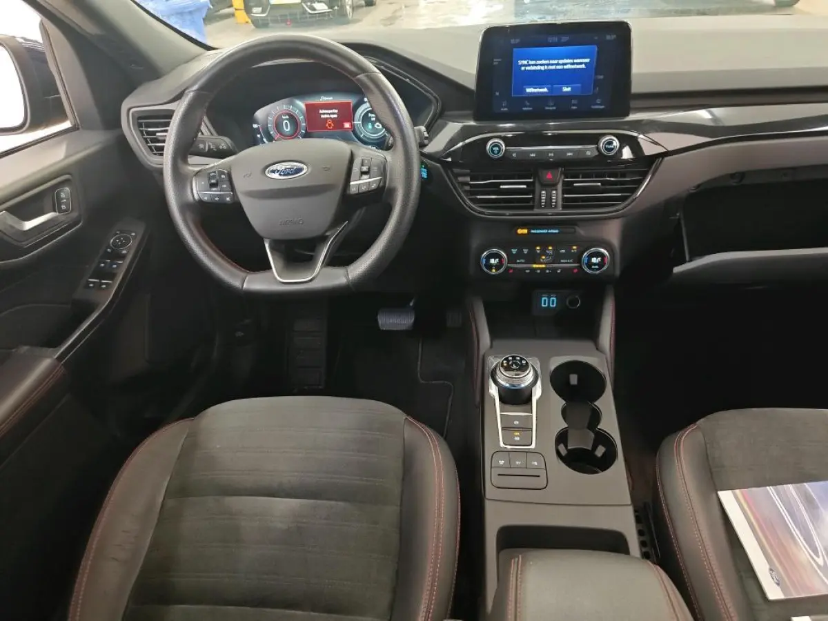 2.5 PHEV ST-Line X 1e Eigenaar | Volledig Onderh | BTW | NAP | Winterpack | Elek Trekhaak | SOH 85% | Camera | Navi | Carplay | Elek Klep | 1 Kabel | Cruise | Bots | DAB | Full LED | Keyless