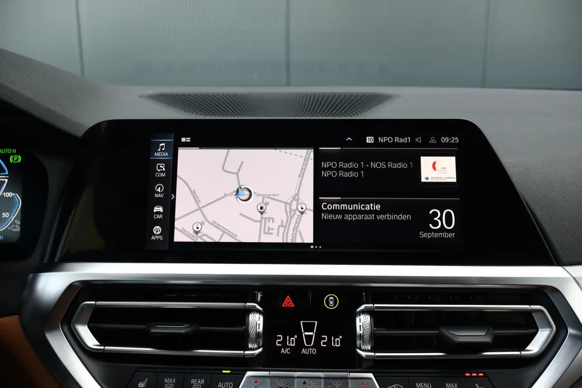 320e M-Sport Business Edition Plus | Trekhaak | Laser Light |  Leer | Camera | Stoelverwarming V+A | Adaptieve Cruise