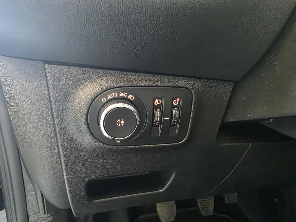 1.0 Turbo 120 Jaar Edition | 100% Onderhouden | Navigatie | Cruise Control