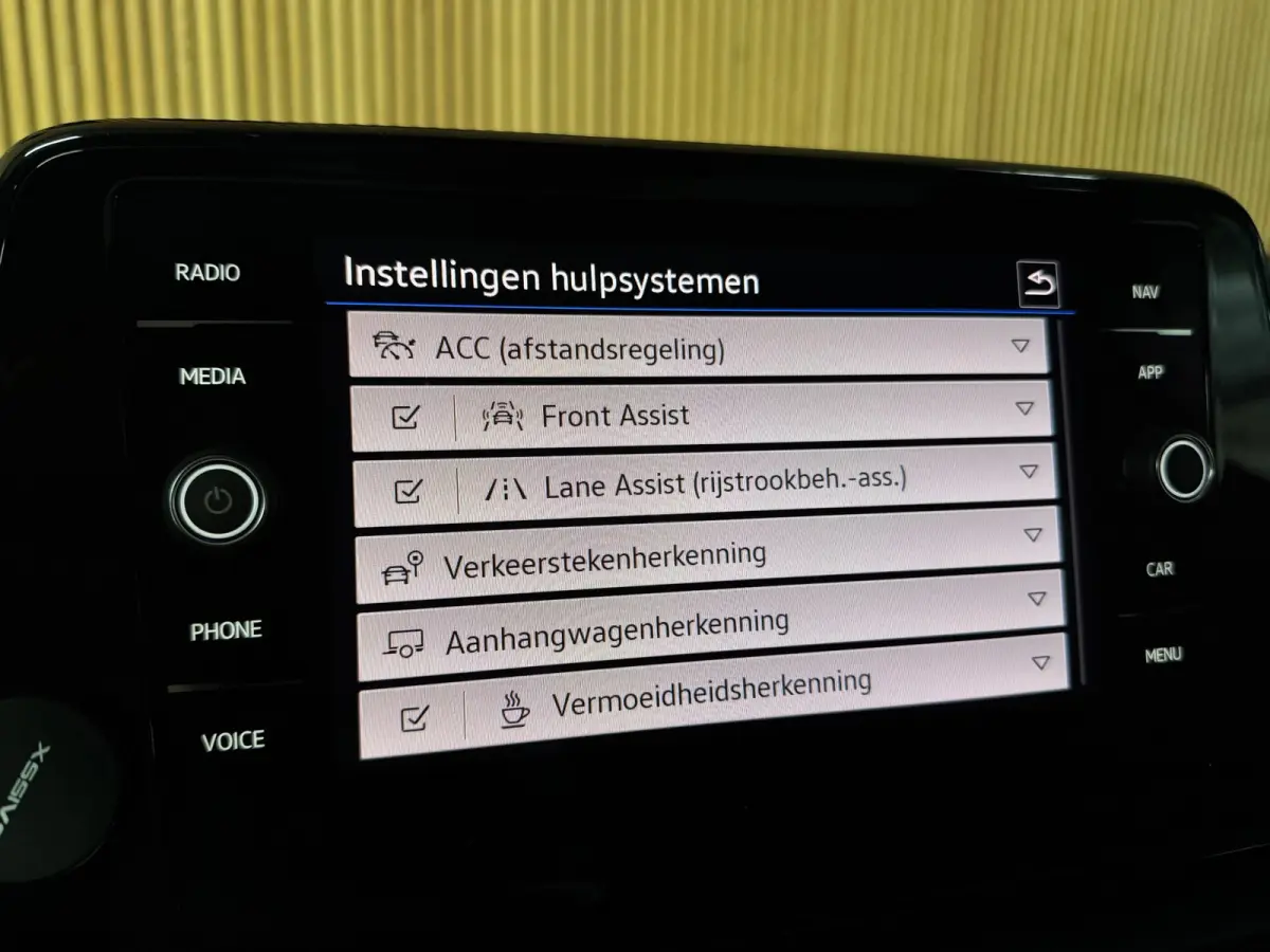2.0 TSI 4Motion R Facelift IQ Pano Beats Keyless VOL