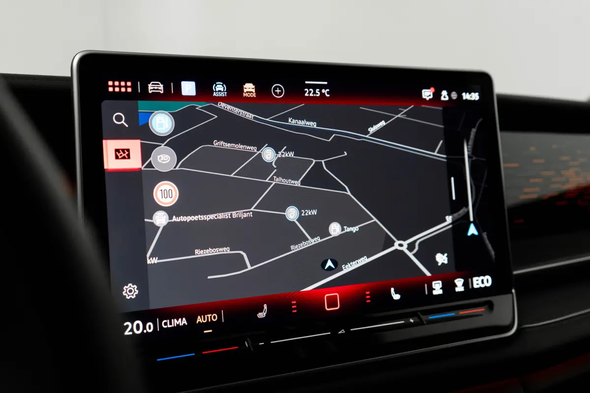 1.5 TSI eHybrid 204PK DSG-6 Elegance | TREKHAAK | AUTO. A. KLEP | 360 CAMERA | NAVIGATIE | LED MATRIX | MASSAGE VOORSTOELEN