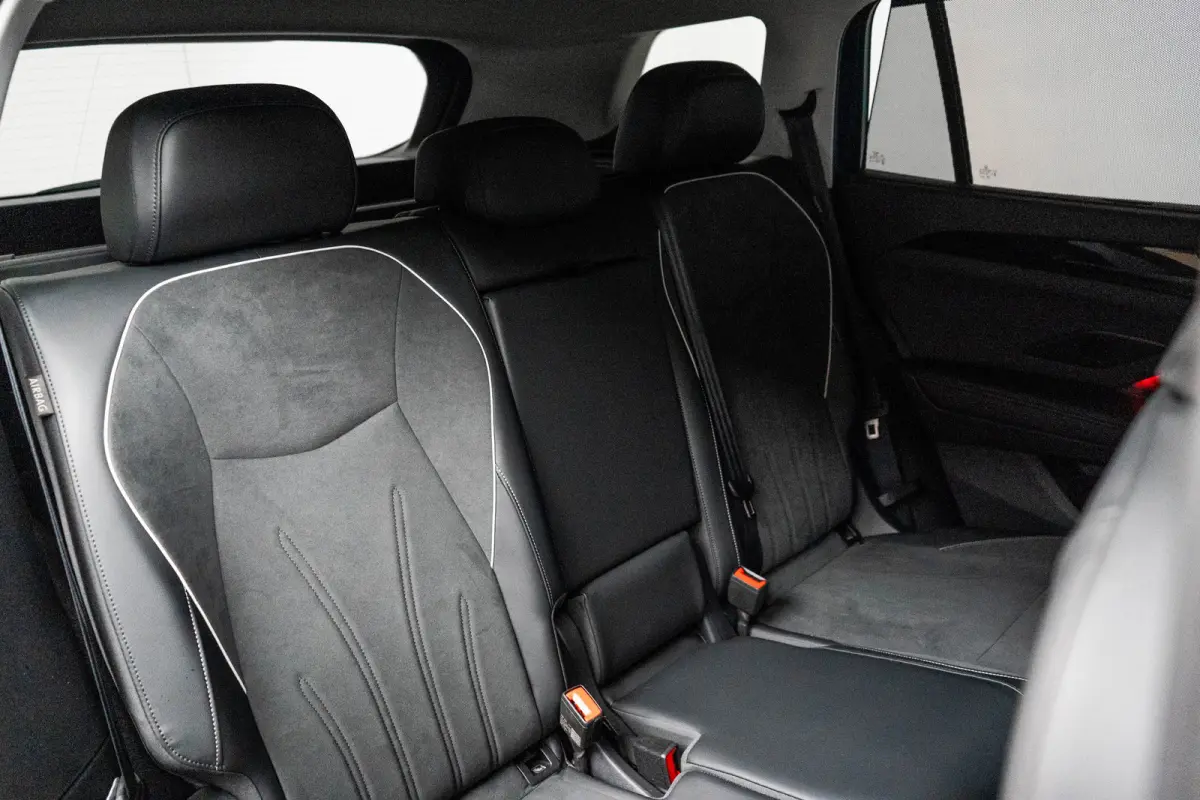 1.5 TSI eHybrid 204PK DSG-6 Elegance | TREKHAAK | AUTO. A. KLEP | 360 CAMERA | NAVIGATIE | LED MATRIX | MASSAGE VOORSTOELEN