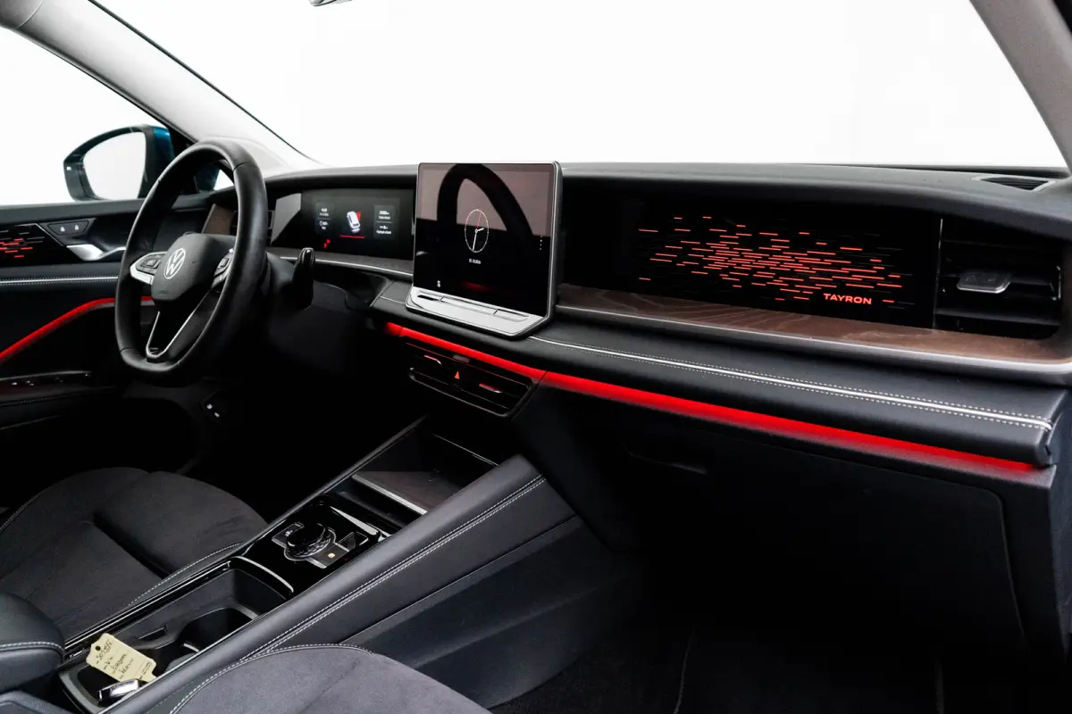 1.5 TSI eHybrid 204PK DSG-6 Elegance | TREKHAAK | AUTO. A. KLEP | 360 CAMERA | NAVIGATIE | LED MATRIX | MASSAGE VOORSTOELEN