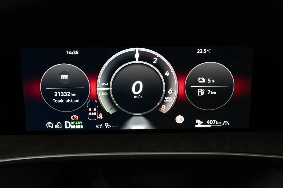 1.5 TSI eHybrid 204PK DSG-6 Elegance | TREKHAAK | AUTO. A. KLEP | 360 CAMERA | NAVIGATIE | LED MATRIX | MASSAGE VOORSTOELEN