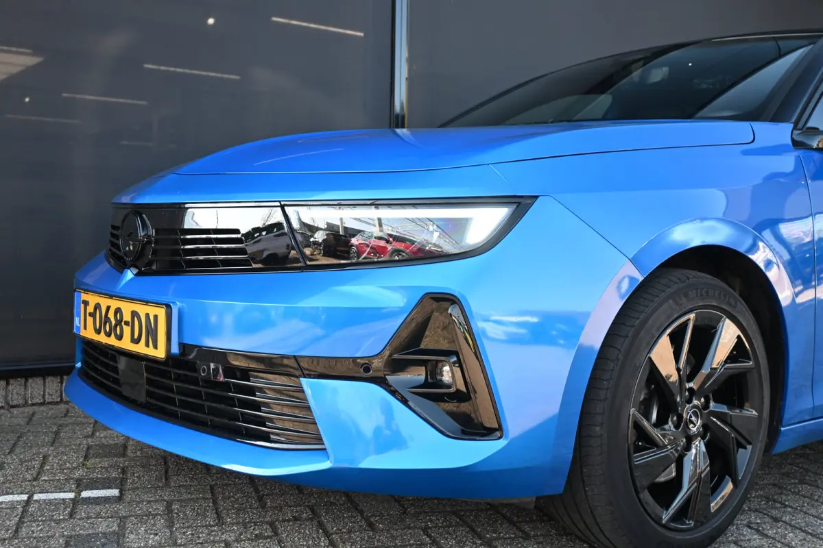 1.2 Turbo GS 130pk Automaat | Afn. Trekhaak | Elektr. Stoelen | Alcantara | 360 Camera | Keyless-Entry | Stuur/Stoelverwarming | !!